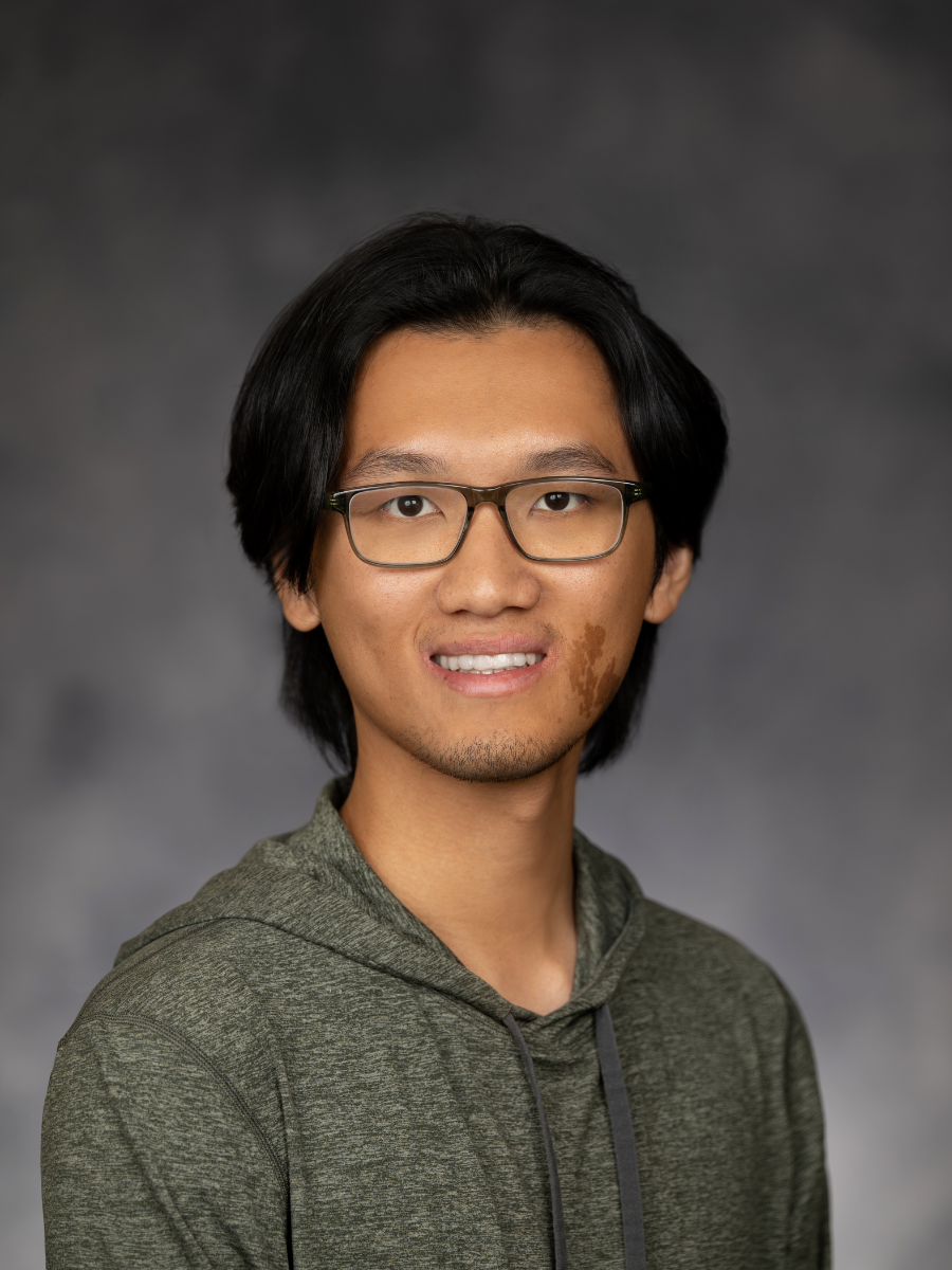 Portrait of Xingran Chen