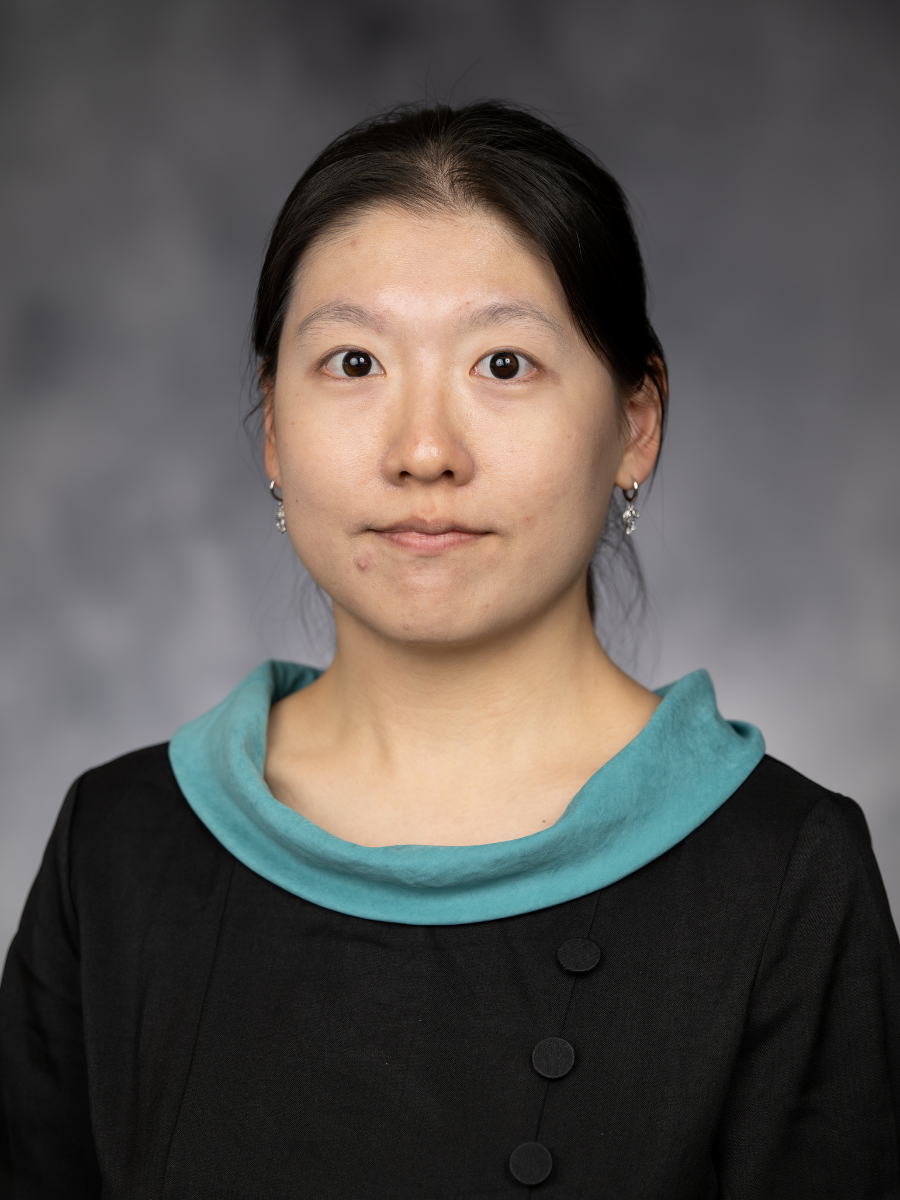 Portrait of Yanru Guo