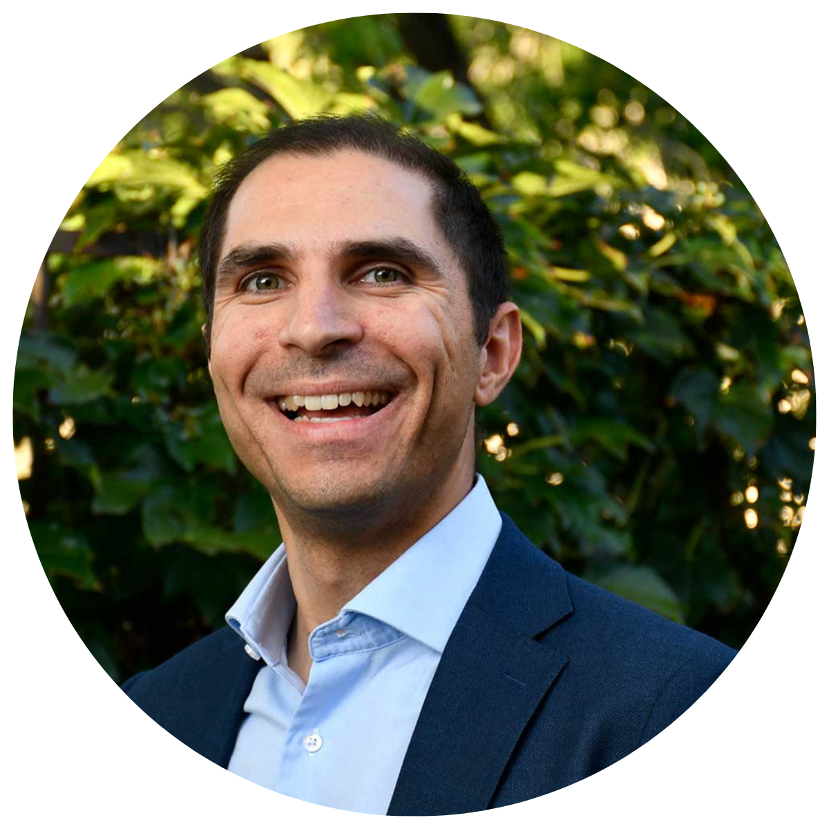 Gianluca Geraci Picture of a man smiling in a suit